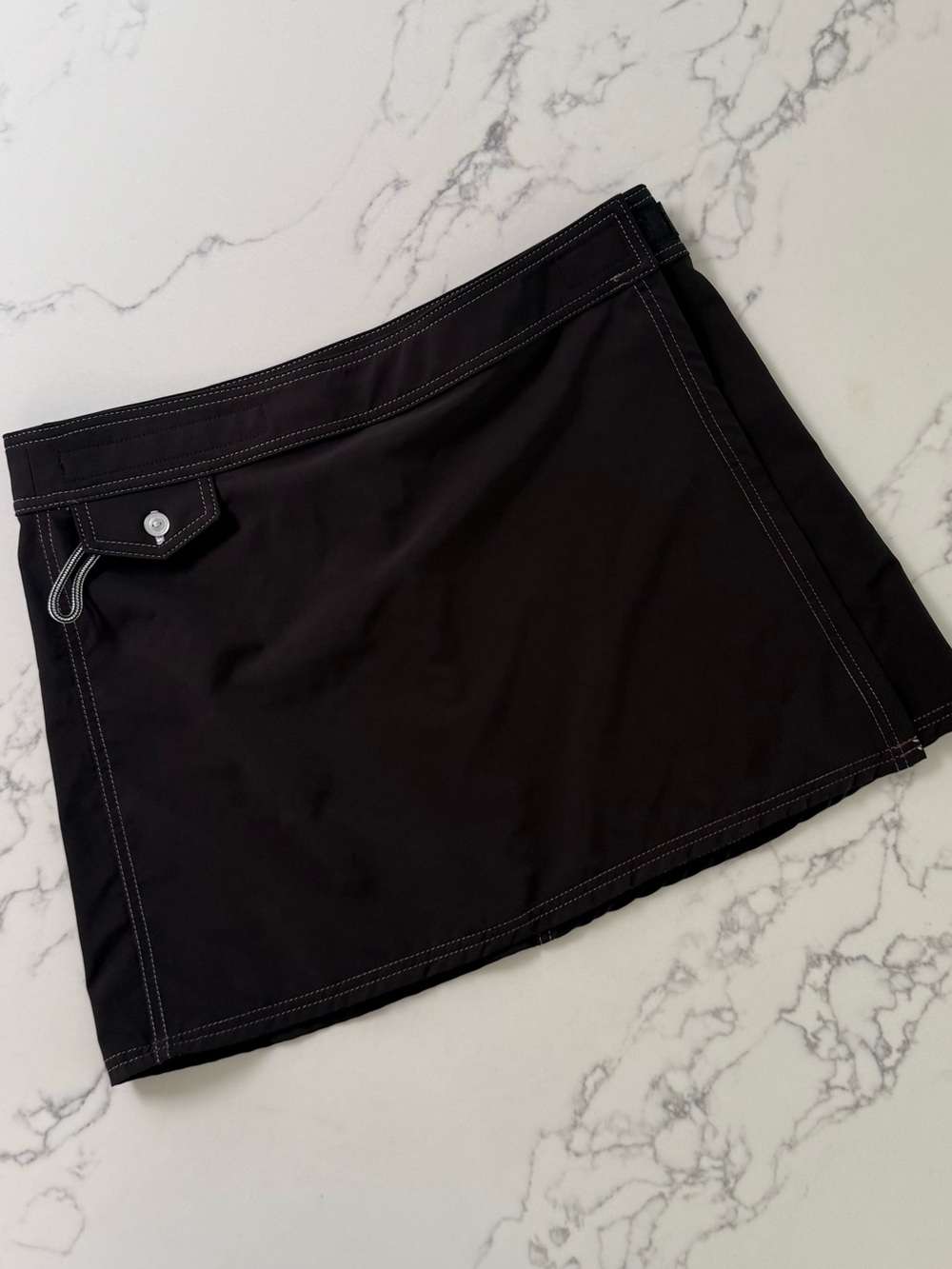 Birdwell Women's SurfStretch Boardshort Wrap Skirt - Black - Size Large